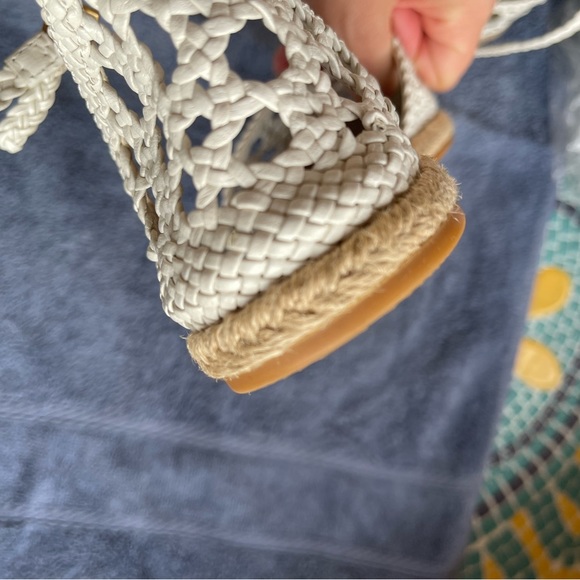 Tory Burch women shoes, size 6.5 USA - Picture 6 of 6